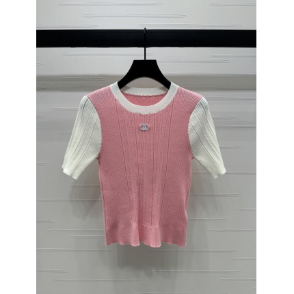 New Arrivals Chanel T-Shirts For Women in 202570