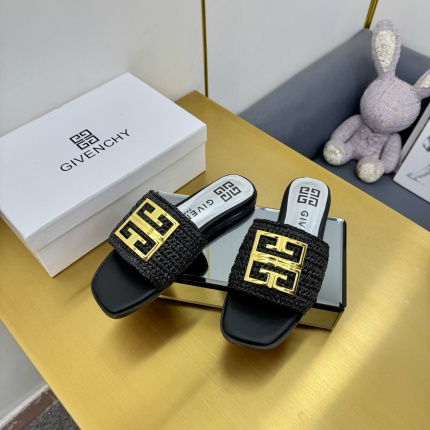 New Arrivals Givenchy Slippers For Women in 202581