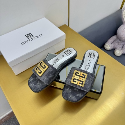 New Arrivals Givenchy Slippers For Women in 202583