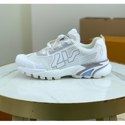 New Arrivals LV Runner Tatic Sneakers For Men in 202596