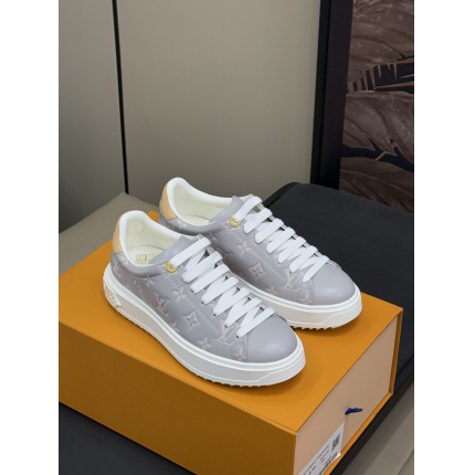 New Arrivals Louis Vuitton Sneakers For Women in 202598