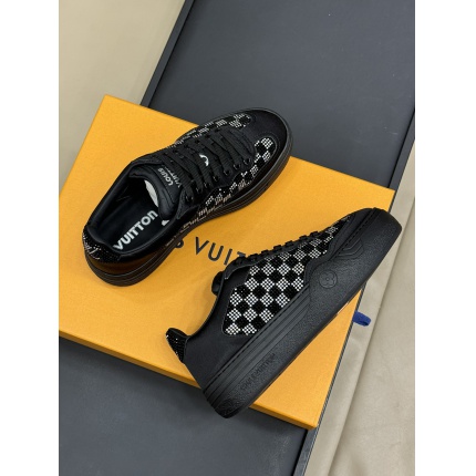 New Arrivals Louis Vuitton Sneakers For Women in 202601
