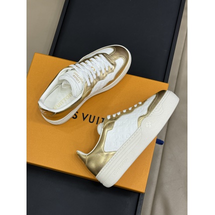 New Arrivals Louis Vuitton Sneakers For Women in 202604
