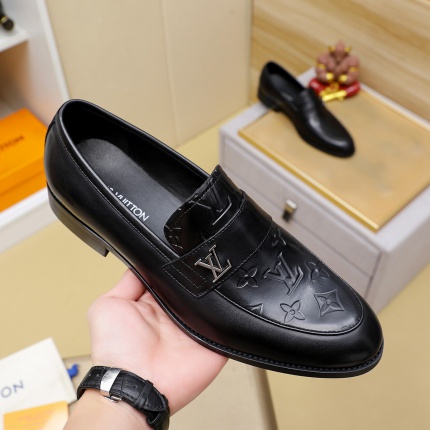 New Arrivals Louis Vuitton Dress Shoes For Men in 202625