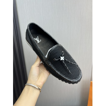 New Arrivals Louis Vuitton Business Shoes For Men in 202644