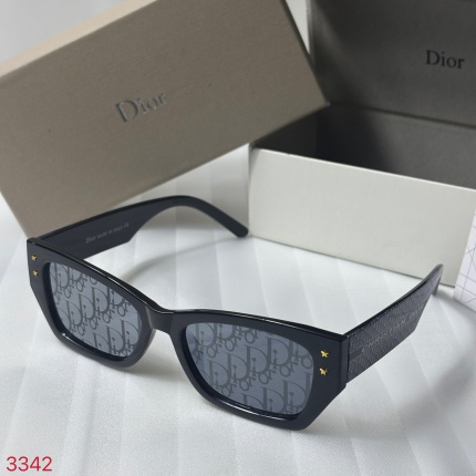 Cheap Dior Sunglasses in 202802