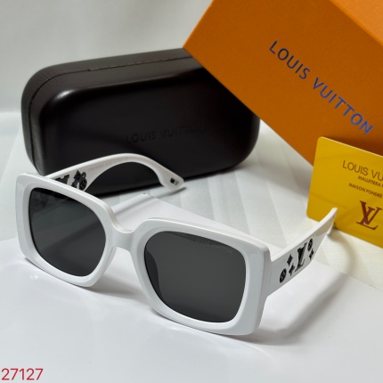 Cheap Louis Vuitton Sunglasses in 202841