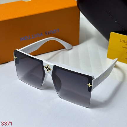 Cheap Louis Vuitton Sunglasses in 202853