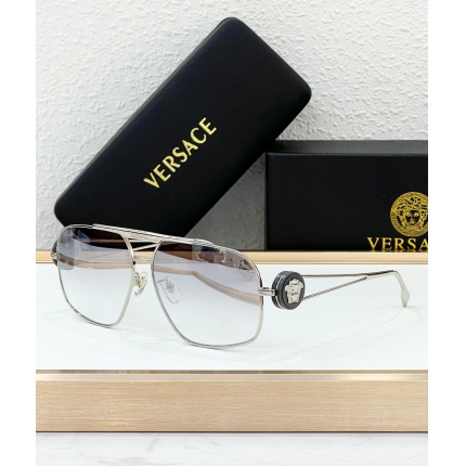 Versace AAA Quality Sunglasses in 202937
