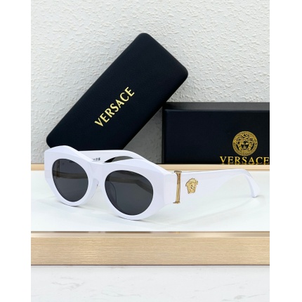 Versace AAA Quality Sunglasses in 202945