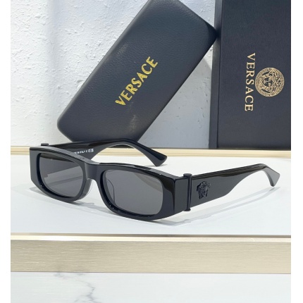 Versace AAA Quality Sunglasses in 202948