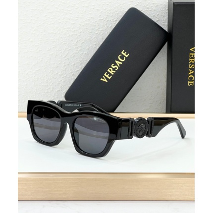 Versace AAA Quality Sunglasses in 202951