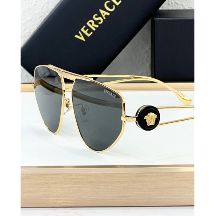 Versace AAA Quality Sunglasses in 202963