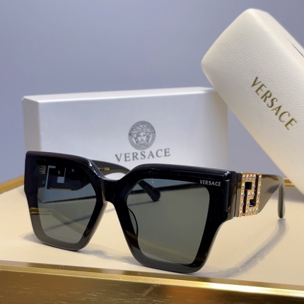 Versace AAA Quality Sunglasses in 202972