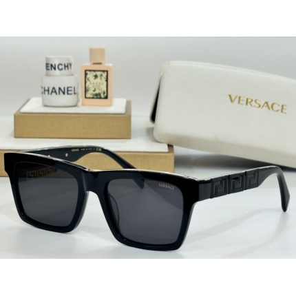 Versace AAA Quality Sunglasses in 202985