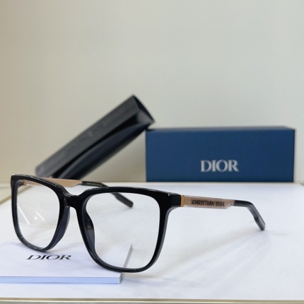 Dior AAA Quality Sunglasses in 203000
