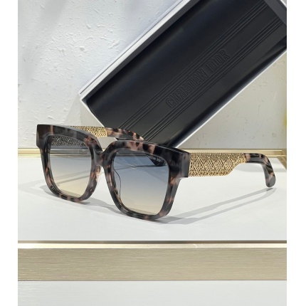 Dior AAA Quality Sunglasses in 203022