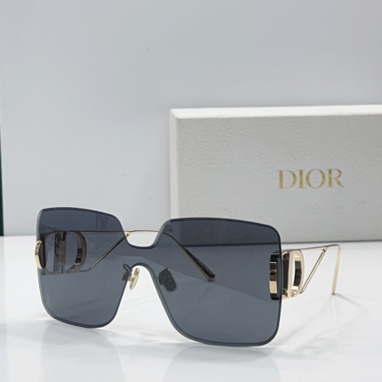 Dior AAA Quality Sunglasses in 203039