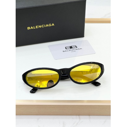 Balenciaga AAA quality Sunglasses in 203233