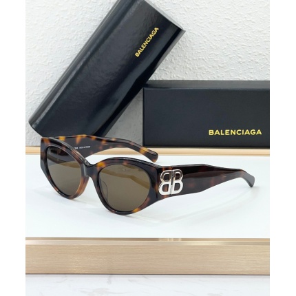 Balenciaga AAA quality Sunglasses in 203239