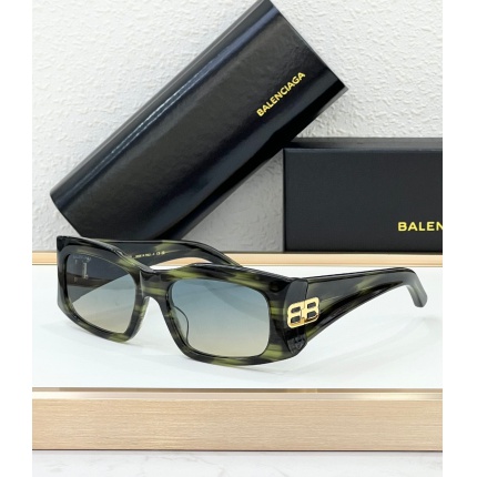 Balenciaga AAA quality Sunglasses in 203250