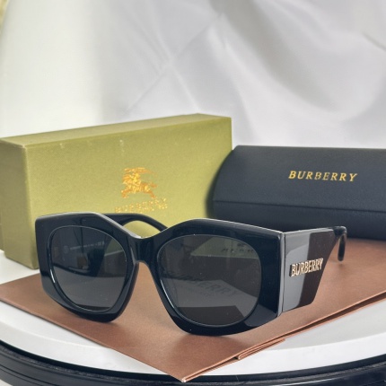 New Arrivals Burberry AAA quality Sunglasses in 203325