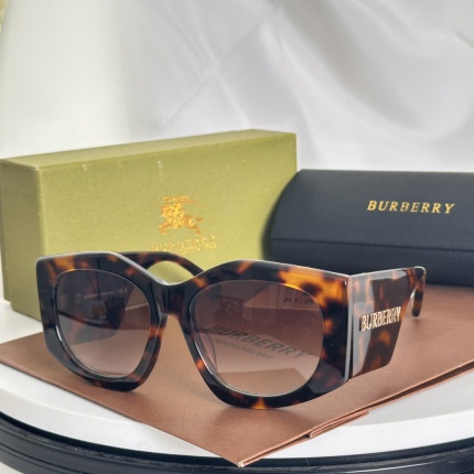 New Arrivals Burberry AAA quality Sunglasses in 203327