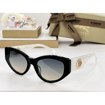 New Arrivals Burberry AAA quality Sunglasses in 203337