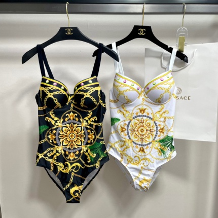New Arrivals Versace Bikini Swimsuit in 203404