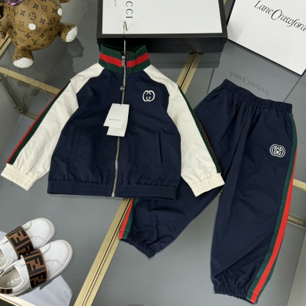 New Arrivals Gucci Tracksuits For Kids in 203434