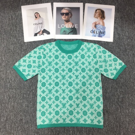 New Arrivals Louis Vuitton Sweater T-Shirts For Women in 203486