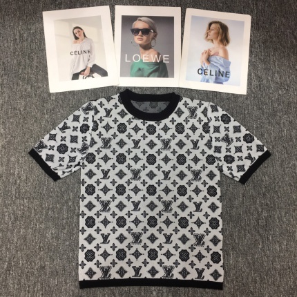 New Arrivals Louis Vuitton Sweater T-Shirts For Women in 203487