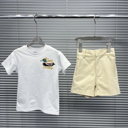 New Arrivals Burberry Short Tracksuits For Kids in 203534
