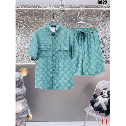 Louis Vuitton Short Tracksuits For Men in 203717