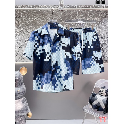 Louis Vuitton Short Tracksuits For Men in 203718
