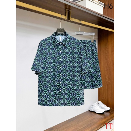 Gucci Short Tracksuits For Men in 203726