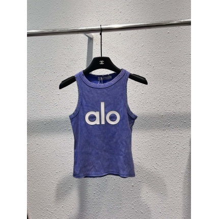 New Arrivals Alo Vests alo Top in 203804