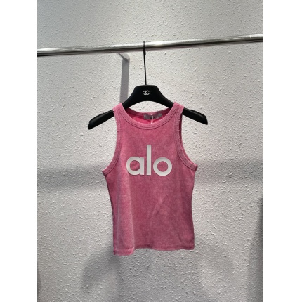 New Arrivals Alo Vests alo Top in 203806