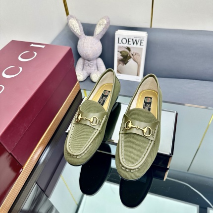 New Arrivals Gucci Loafers For Women in 203856
