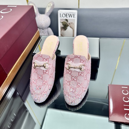 New Arrivals Gucci Loafers For Women in 203859