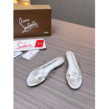 New Arrivals Christian Louboutin Flats For Women in 203891