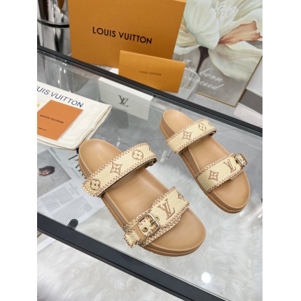 New Arrivals Louis Vuitton Slippers For Women in 203927
