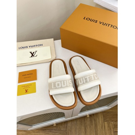 New Arrivals Louis Vuitton Slippers For Women in 203934