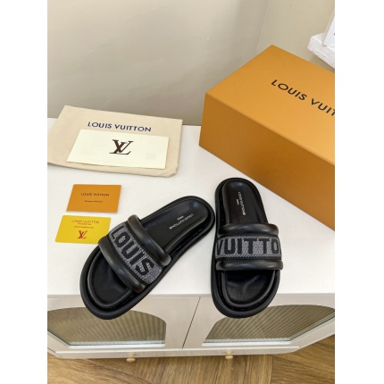 New Arrivals Louis Vuitton Slippers For Women in 203935