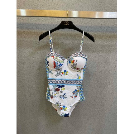 New Arrivals Versace Bikini Swimsuit in 203955