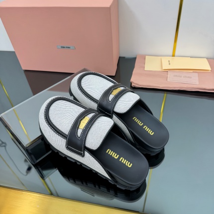 New Arrivals MiuMiu Slippers For Women in 203970
