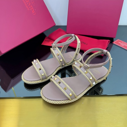 New Arrivals Valentino Sandals For Women in 203996