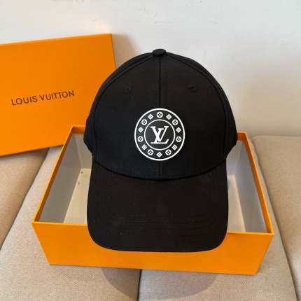New Arrivals Louis Vuitton Hats in 204020