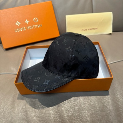 New Arrivals Louis Vuitton Hats in 204035