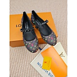Louis Vuitton Loafers For Women in 203866